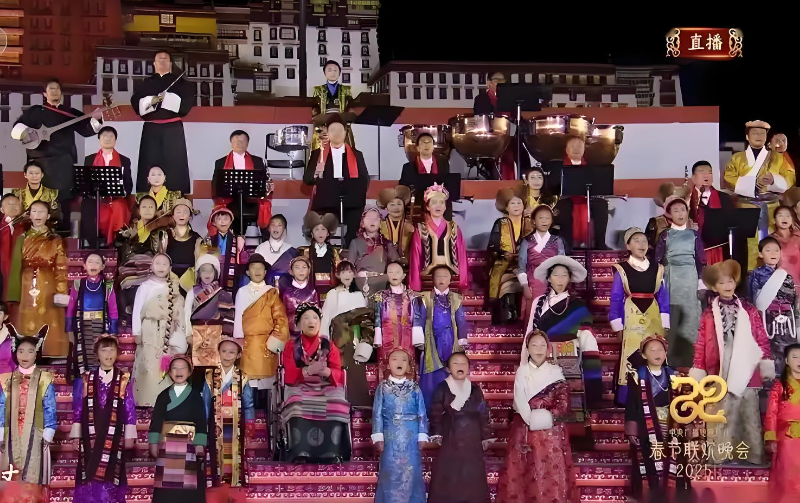 总台春晚喜庆开场，，Ag亚洲集团长伴26载“屏”实力出圈